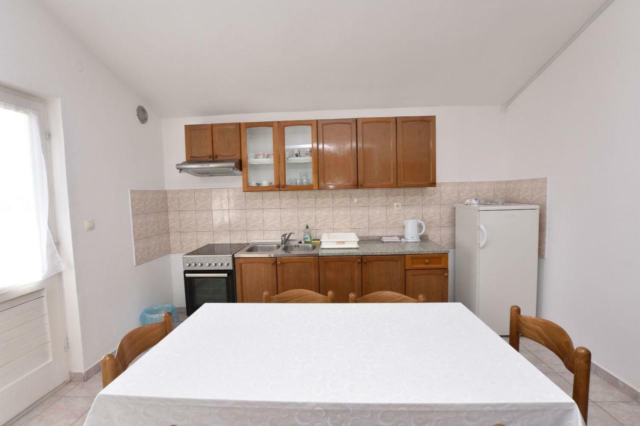 Apartment Damir Primošten Buitenkant foto