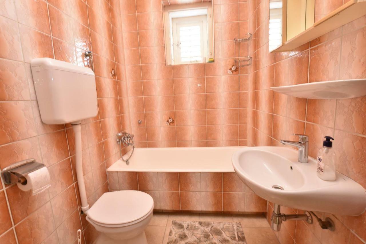 Apartment Damir Primošten Buitenkant foto