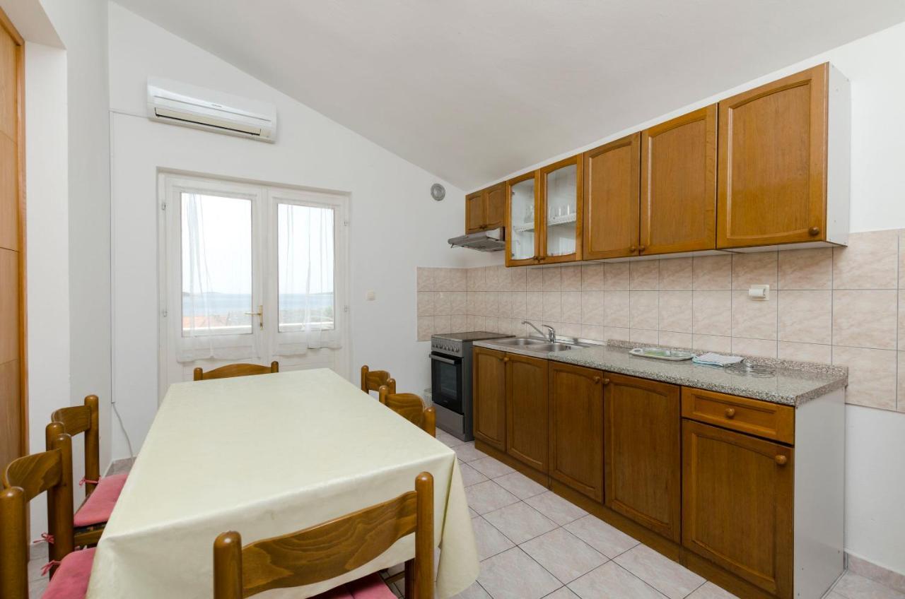Apartment Damir Primošten Buitenkant foto